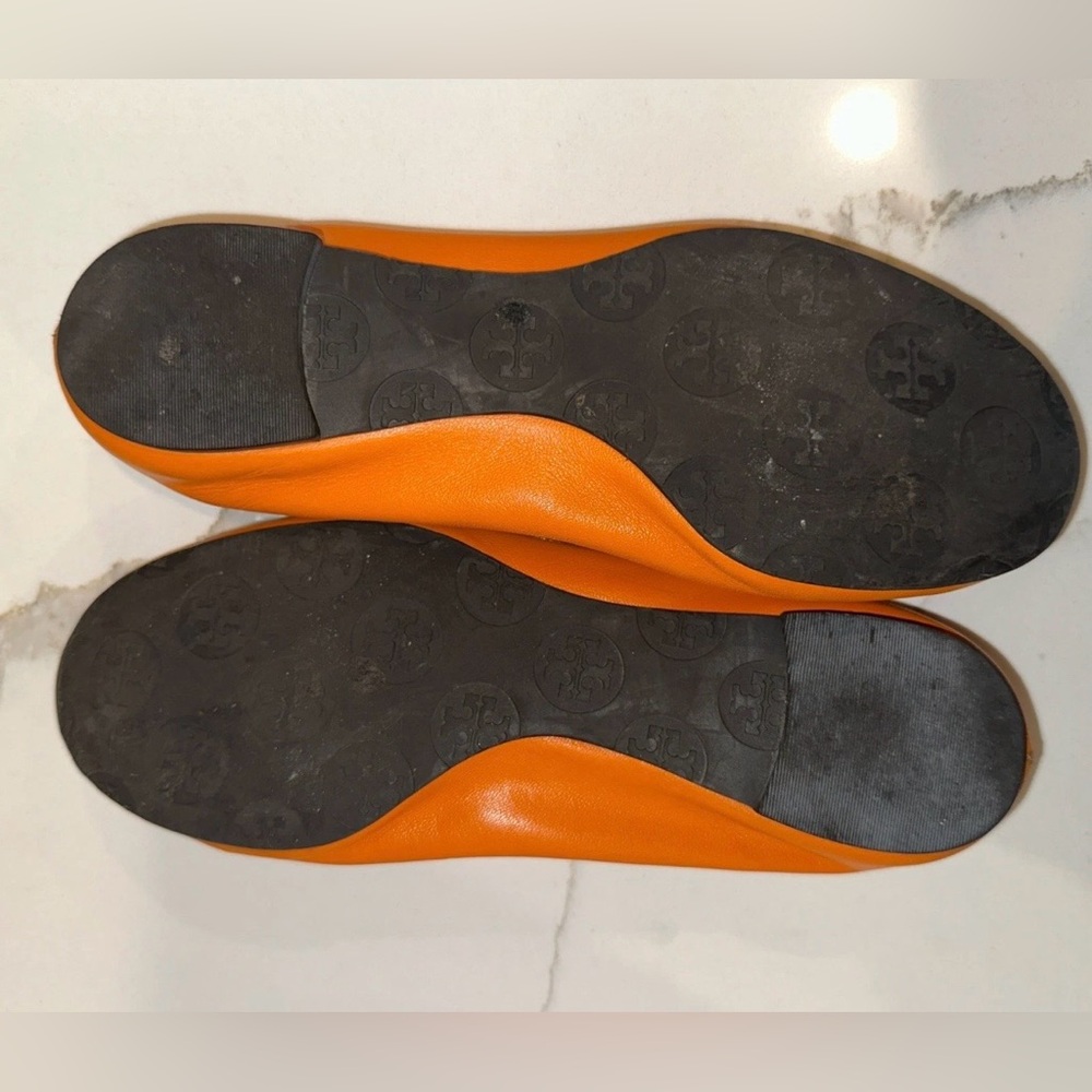 Tory Burch Womens Size 5  Reva Leather Ballet Flats Orange Gold T Logo Buckle - Picture 15 of 16